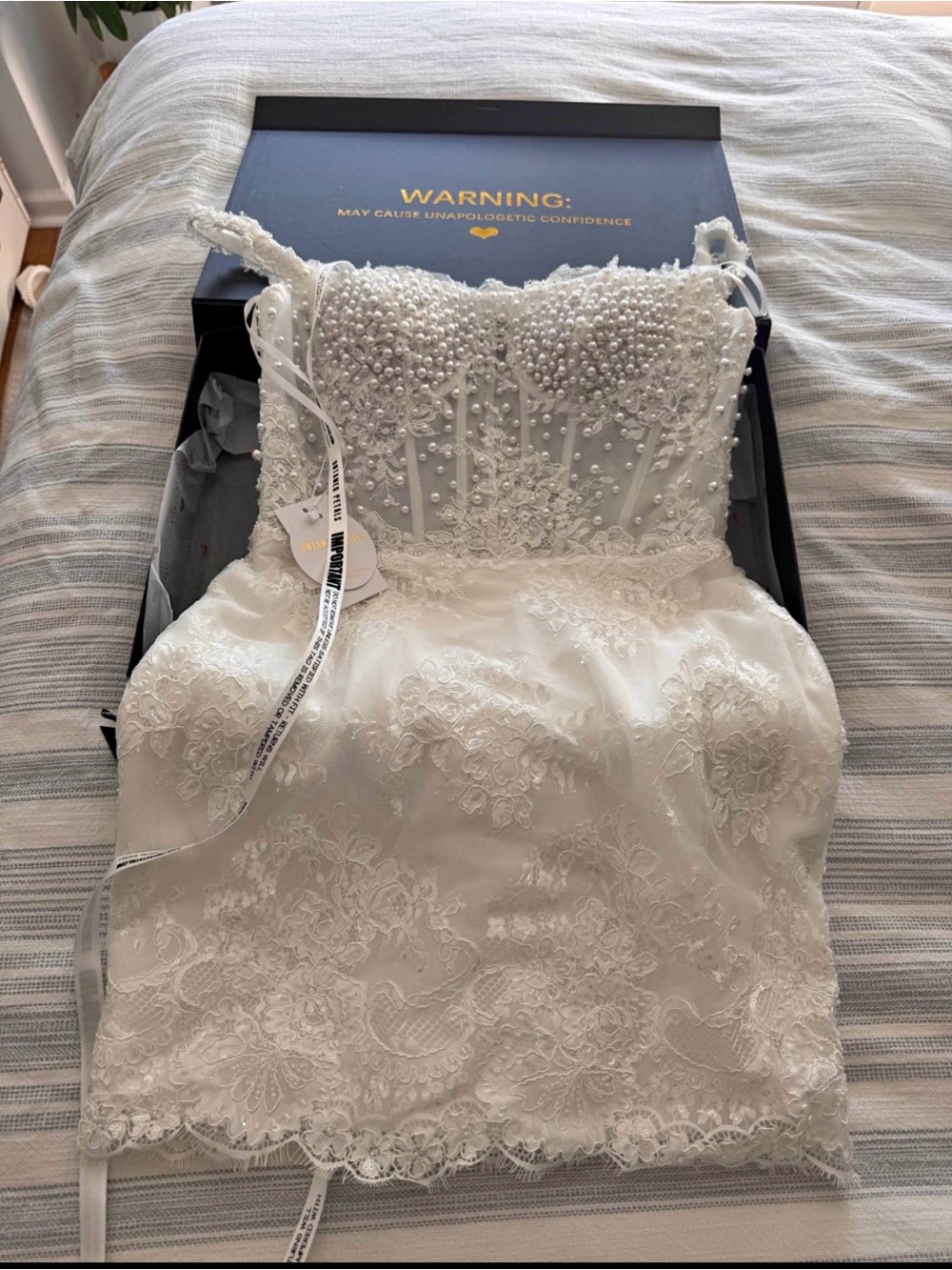 White Off-Shoulder Beaded Lace Dress - Picture 3 of 3